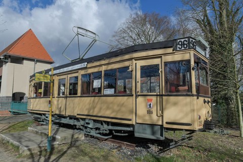 Old tramway at the lock