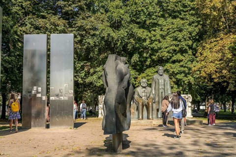 Marx-Engels Monument