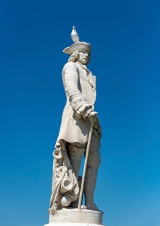 Statue at Prato della Valle square
