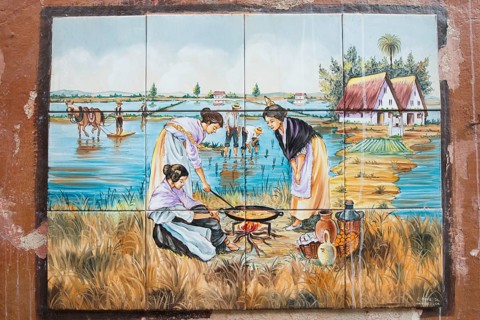 Tile painting on a house in Ile Rousse