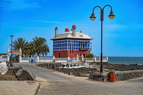 Blue House in Arrieta