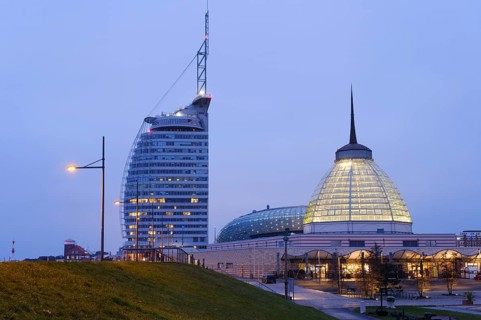 Atlantic Hotel Sail City and glass dome above the Outlet & Shopping Centre