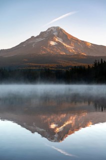 Reflection of Mt Hood volcano in Trillium Lake