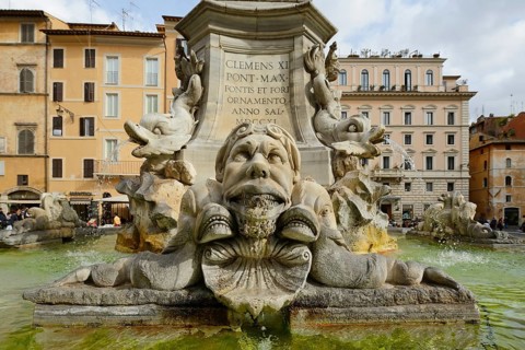 Pantheon Fountain