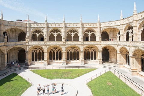 Inner courtyard in the Mosteiro dos Jeronimos