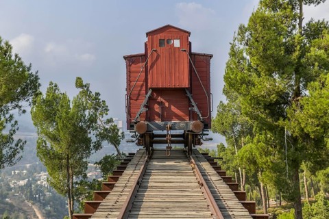 Memorial to the memory of the deportees