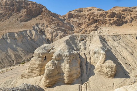 Caves of the excavation site Qumran