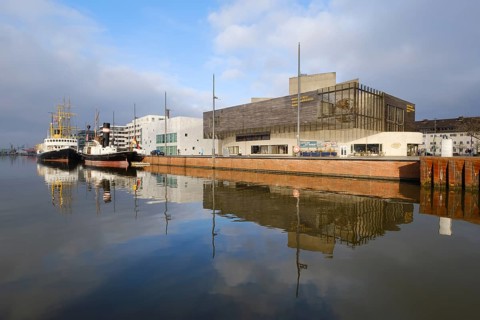German Emigration House and traditional ships in the new harbour