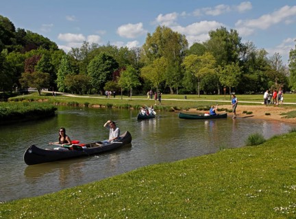 Canoeist Franconian Saale spa area Bad Kissingen