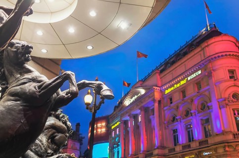 Piccadilly Circus