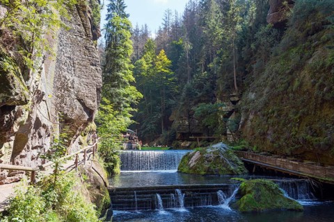 Footbridge and waterfalls in the Edmundsklamm