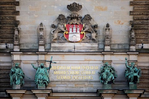 Large national coat of arms on Hamburg City Hall