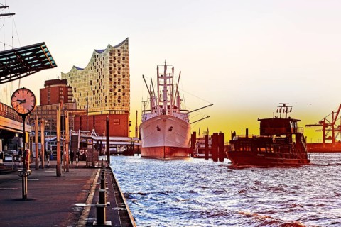 Elbe Philharmonic Hall with the Norderelbe at sunrise