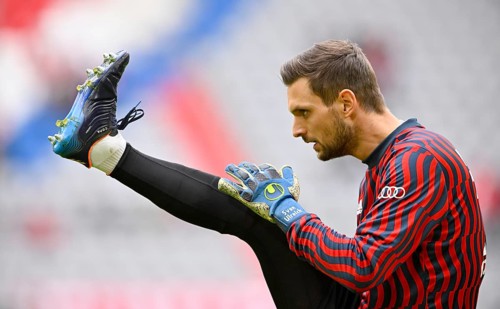 Goalkeeper Sven Ulreich FC Bayern Munich FCB warming up