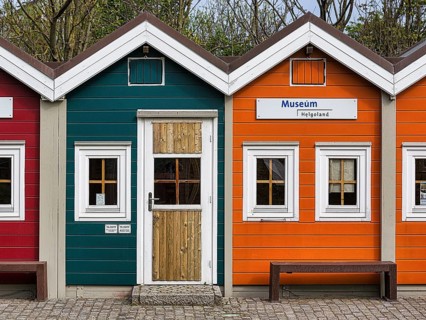 Colourful lobster stalls