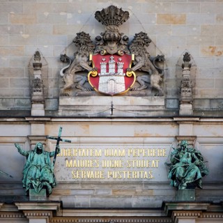 Large national coat of arms on Hamburg City Hall