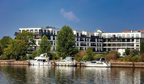 Luxury real estate on the banks of the Havel in Potsdam