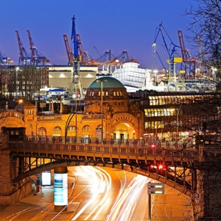 Landungsbruecken with harbour in the evening