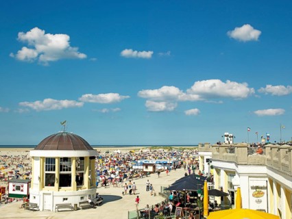 Beach promenade