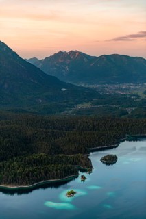 Islands and wooded shore of the Eibsee lake