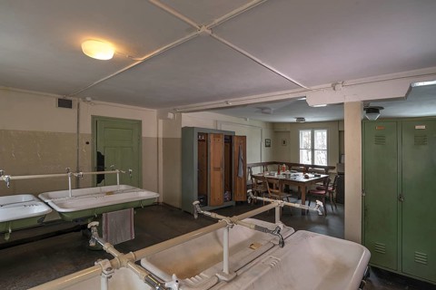Former workers' canteen with washbasin in a historic valve factory