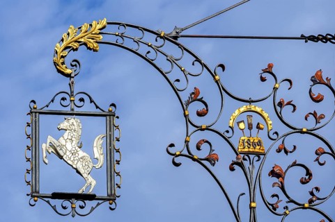 Nose plate from 1869 with a horse
