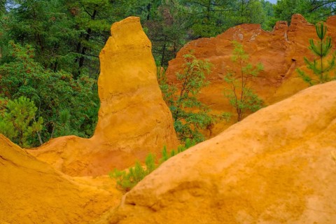 Ochre nature trail