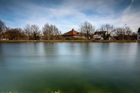 Long exposure at the canal in Hannover district Linden
