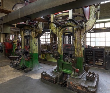 Drop forge with screw presses in a former valve factory