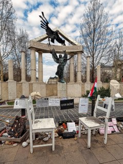 Two empty chairs as a symbol for lack of dialogue