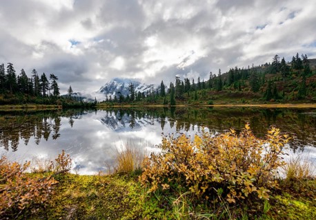 Mt. Shuksan in clouds