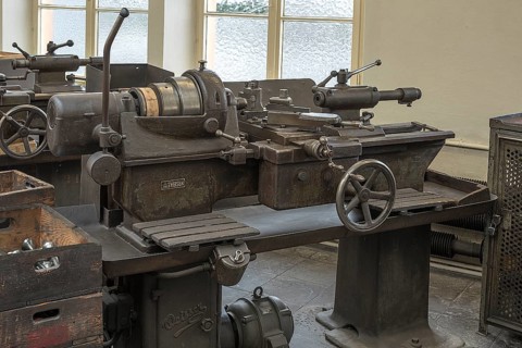 Lathe in a historic valve factory