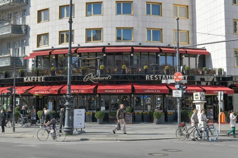 Cafe Reinhard's