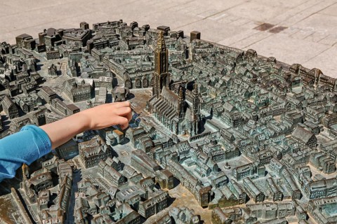 Tactile model for visually impaired and blind people on Muensterplatz