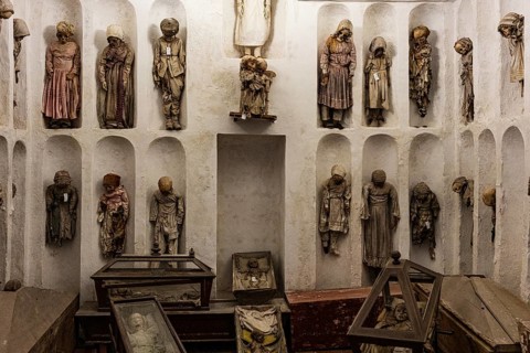 Mummies of children in the Capuchin Catacombs