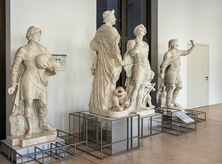 Marble statues of Roman warriors in the staircase of the Humboldt Forum