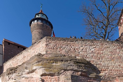 Castle liberation with Sinwell Tower of the Kaiserburg