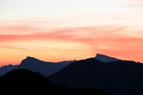 Mountain panorama in front of sunrise from Portlakopf