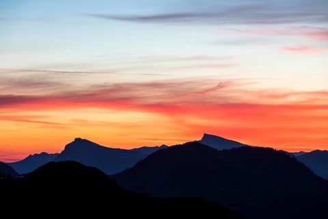 Mountain panorama in front of sunrise from Portlakopf