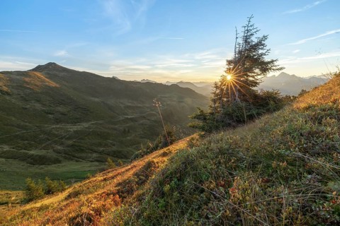 Sunrise on Portlakopf in autumn