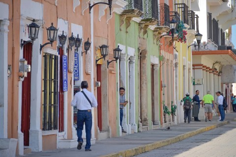 Colonial houses