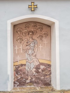 Monument to fallen soldiers