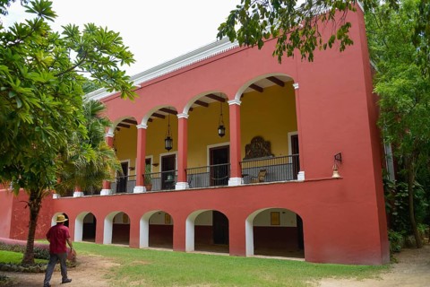 Manor House
