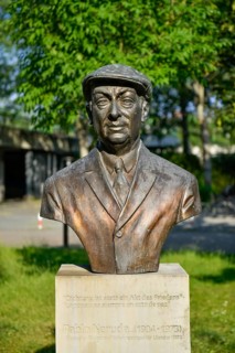 Monument to Pablo Neruda