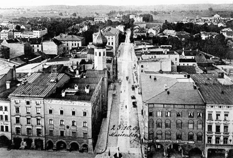From the tower of the parish church of St. Nicholas onto St. Geiststrasse