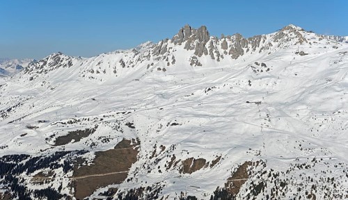 Saulire peak