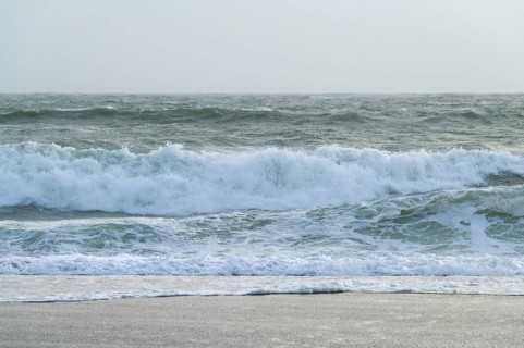 Breaking Wave