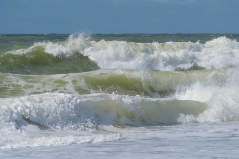 Breaking Wave