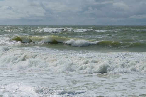 Breaking Wave