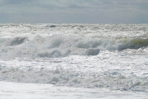 Breaking Wave